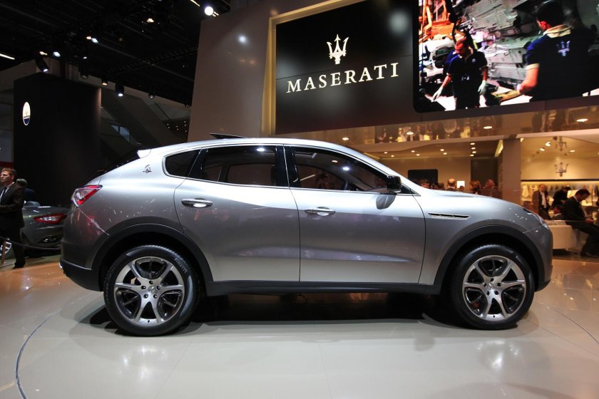 Мазерати джип