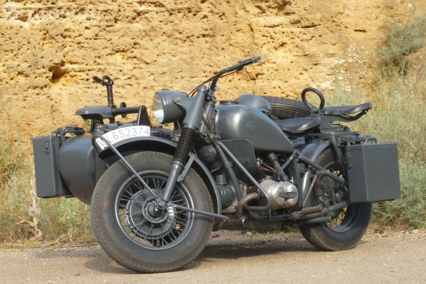 Мотоцикл БМВ немецкий военный