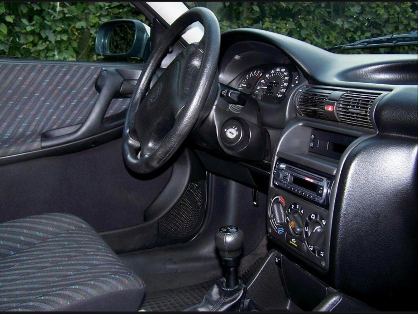 Опель Астра f 1.6