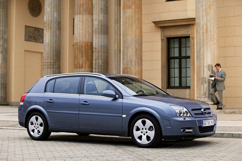 Опель Сигнум 2003