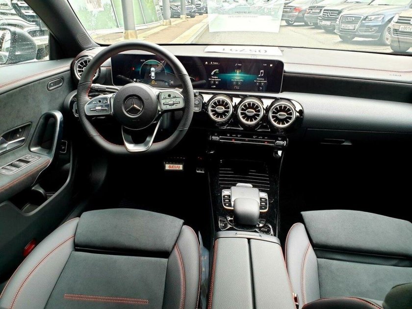 Мерседес CLA 2021 салон