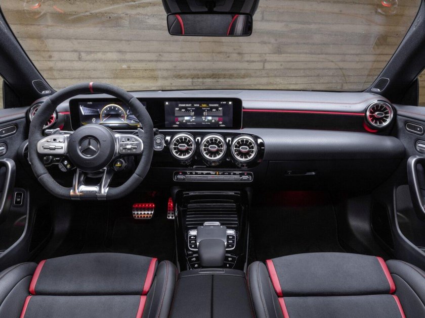 Мерседес CLA 45s AMG