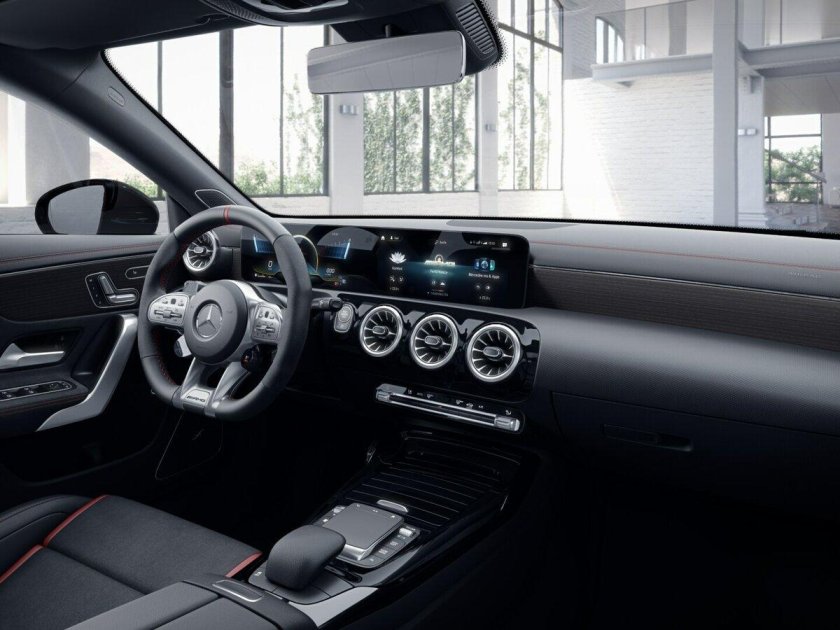 Mercedes Benz CLA 200 Sport