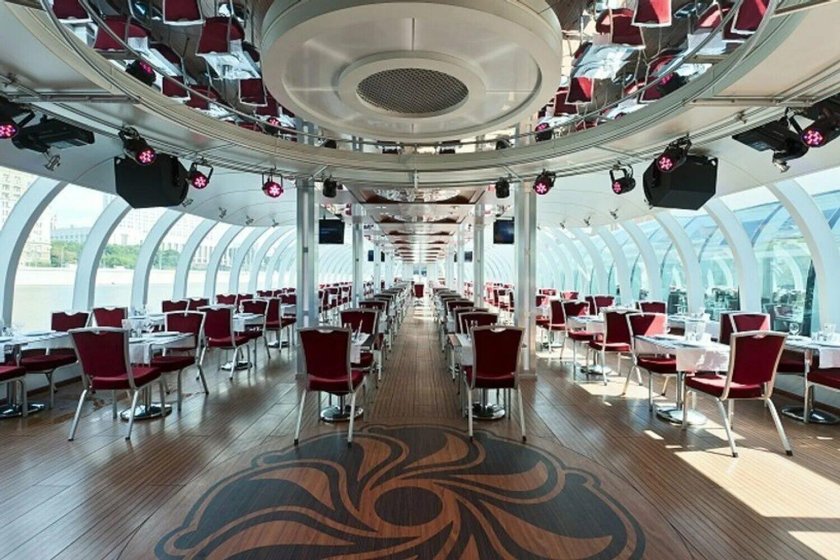 Яхта-ресторан Рэдиссон Ройал