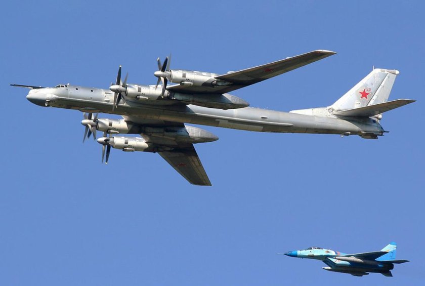 Турбовинтовой бомбардировщик ту 95