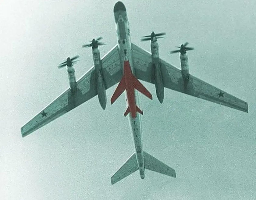 Ту-95 с крылатыми ракетами