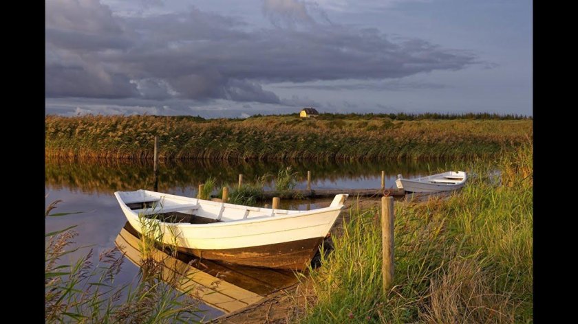 Рыбацкая лодка