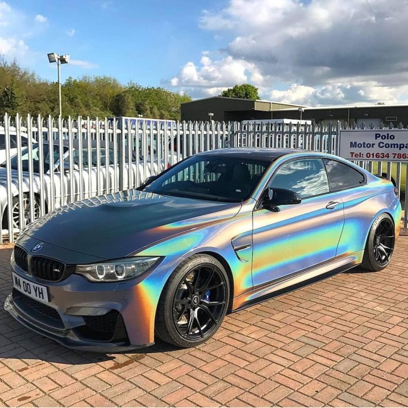 BMW m4 хамелеон