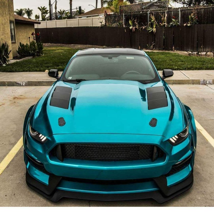 Форд Мустанг