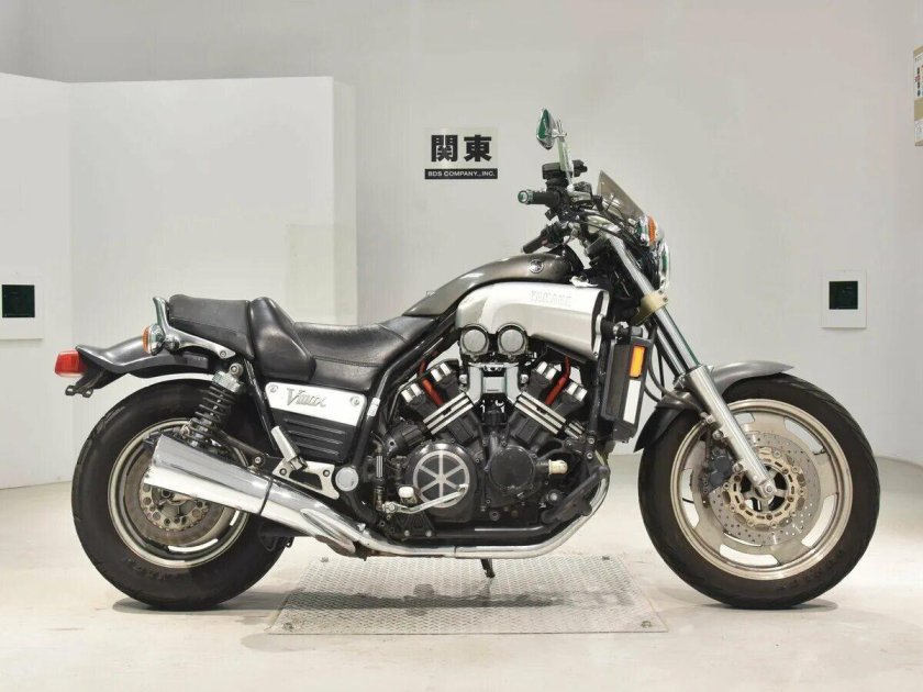 Yamaha v-Max 1200