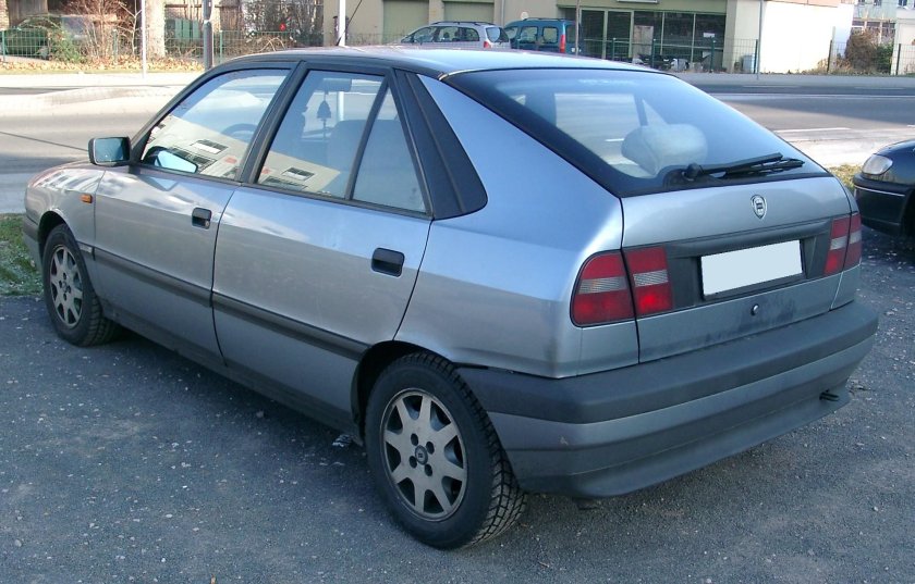 Лянча Дельта 836 хэтчбек