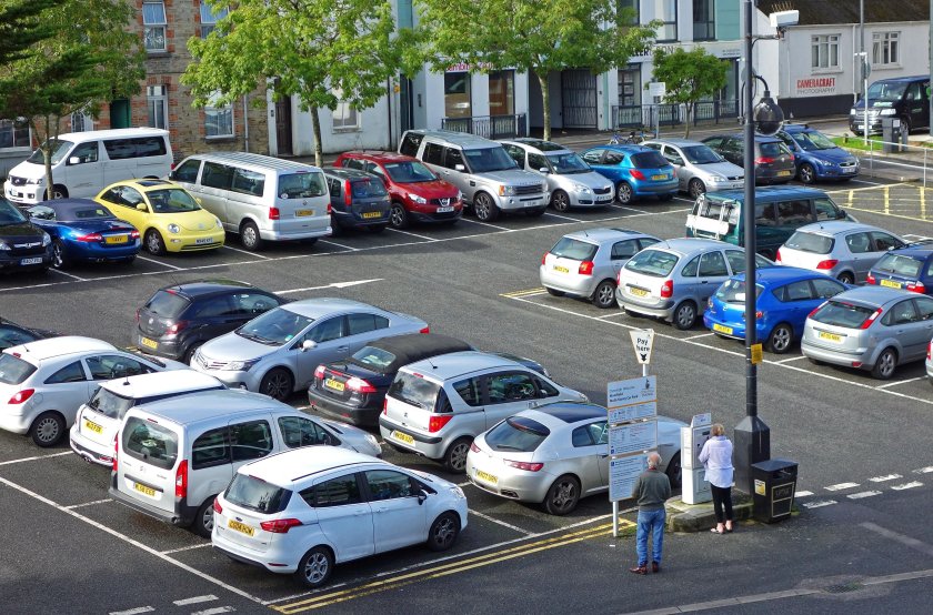 Стоянка машин