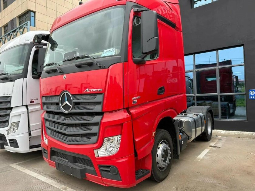 Mercedes Benz Actros 2023