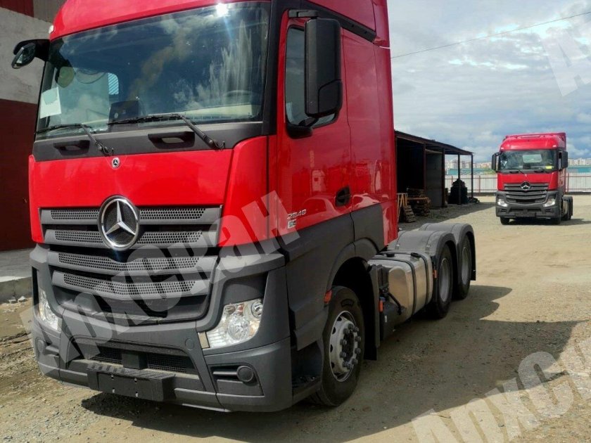 Mercedes Benz Actros 2023