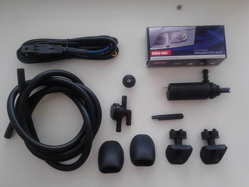 Омыватель фар универсальный Sho-me