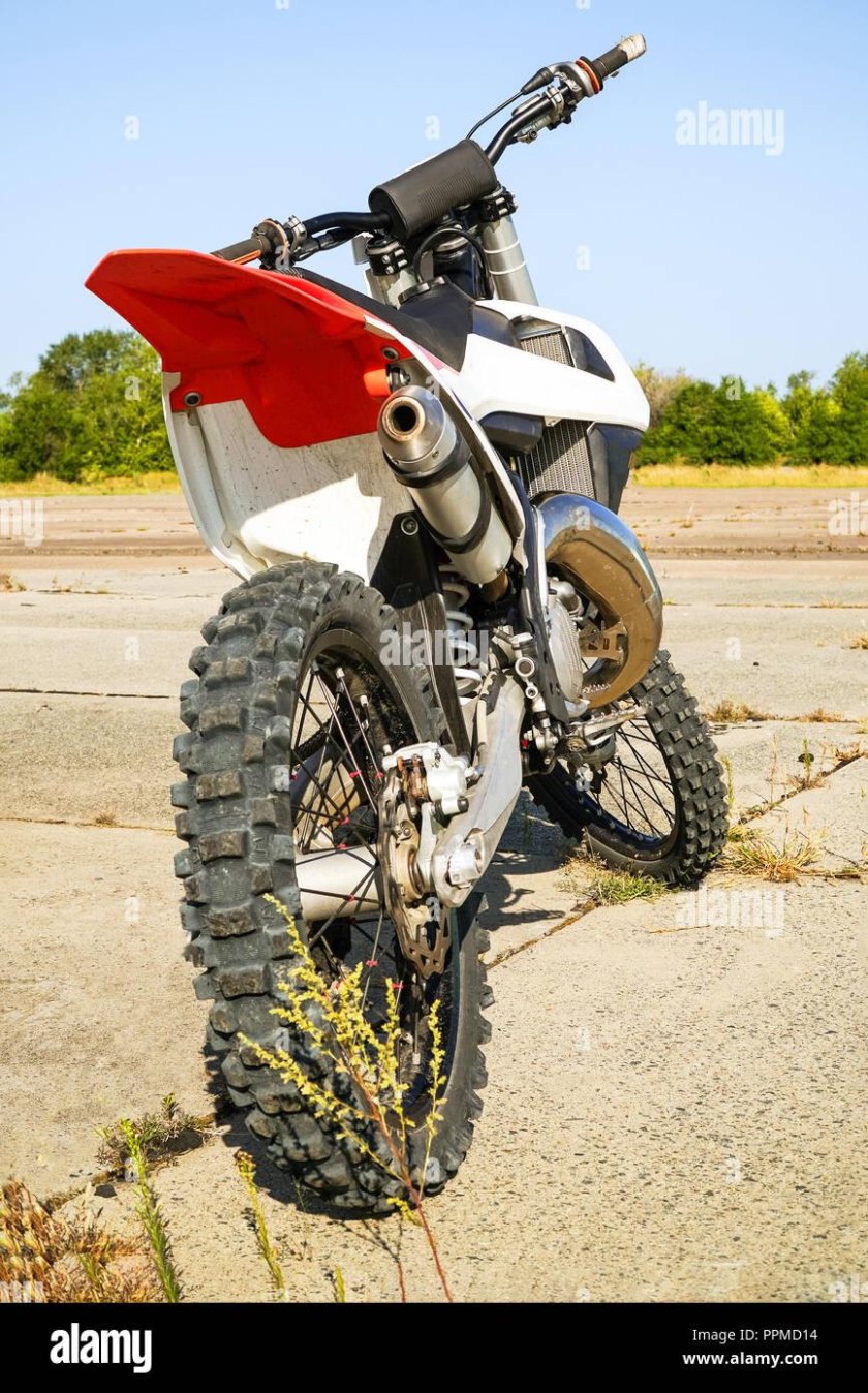 Питбайк эндуро сзади