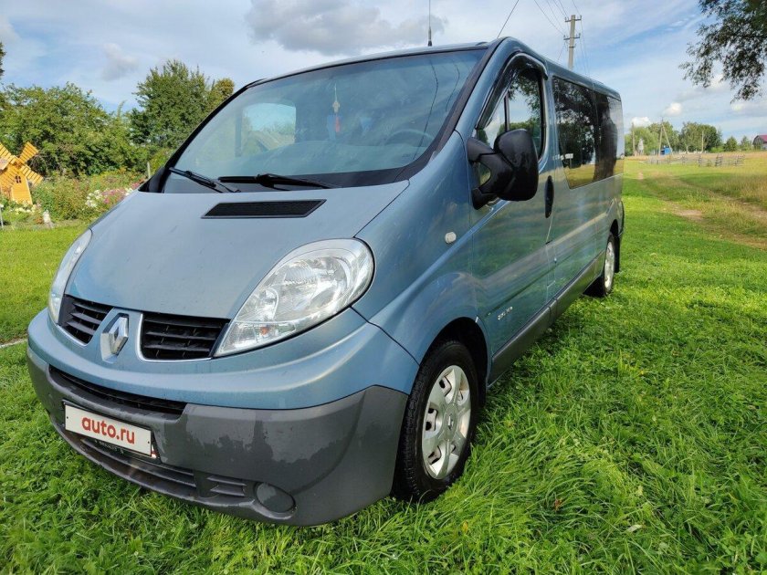 Рено трафик 2010 года