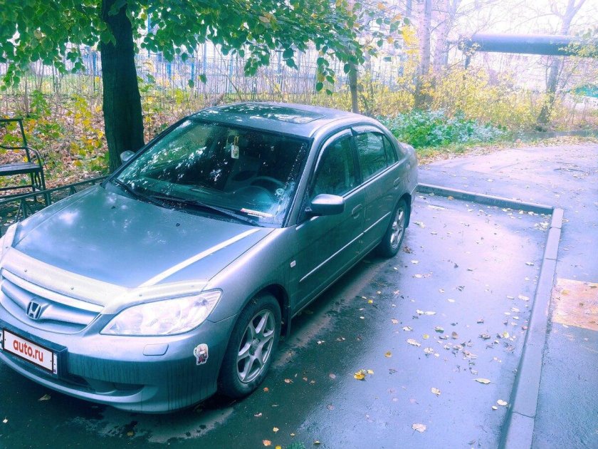 Хонда Цивик 7 Рестайлинг седан