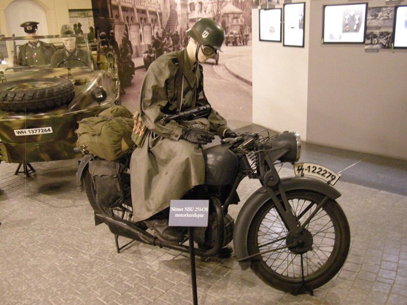 Мотоцикл НСУ 251 осл