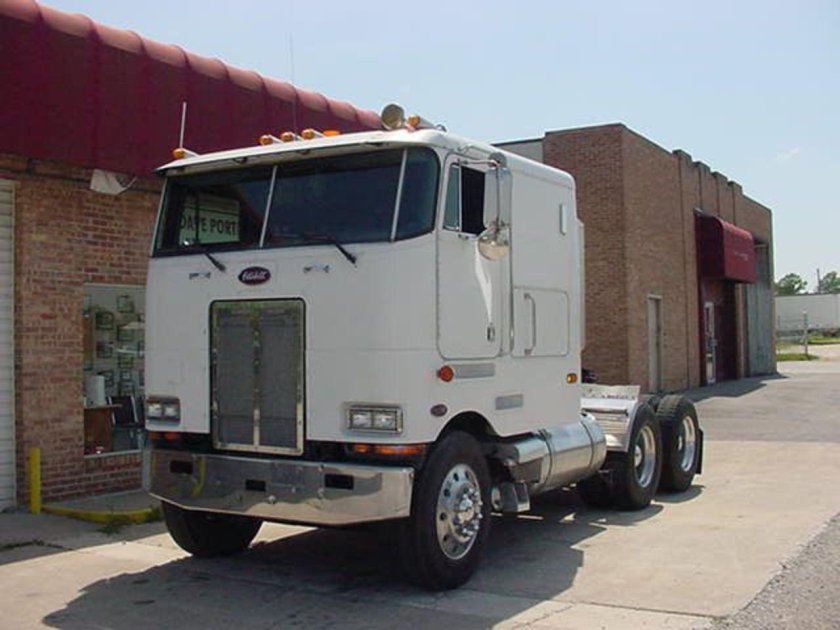 Peterbilt 362e