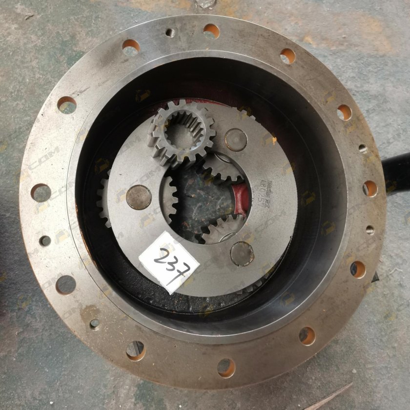 9149237 Бортовой редуктор