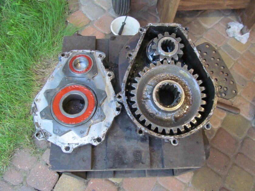 Бортовой редуктор т-40