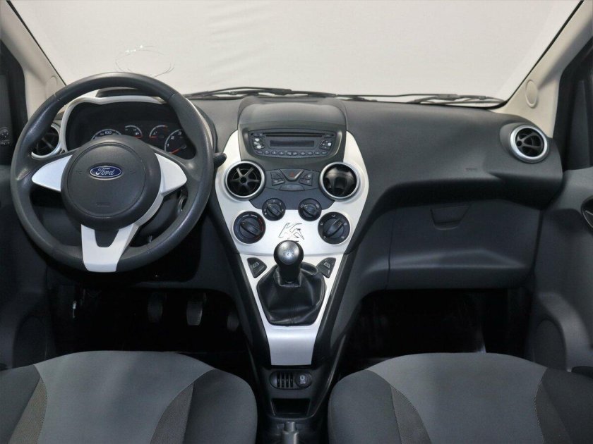 Форд ка 2009 года