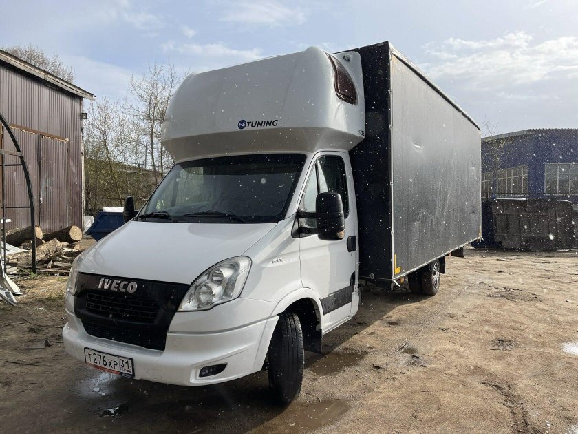 Ивеко Дейли 70с15 с закабинным спальником