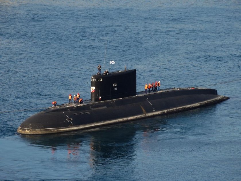 Подлодка Варшавянка 636.3