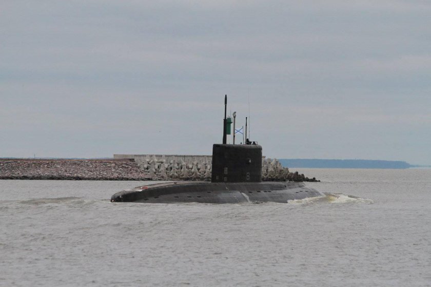 Российская подводная лодка в ла Манше