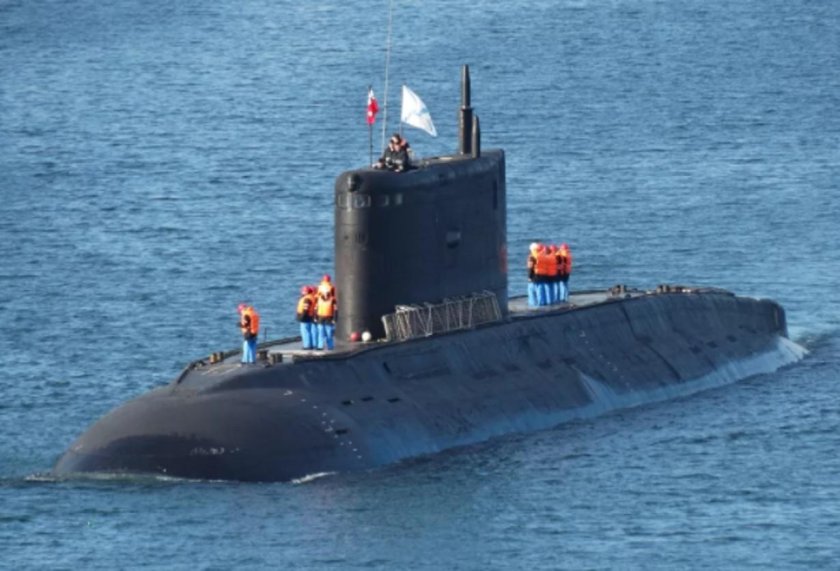 Дизель-электрическая подводная лодка Варшавянка