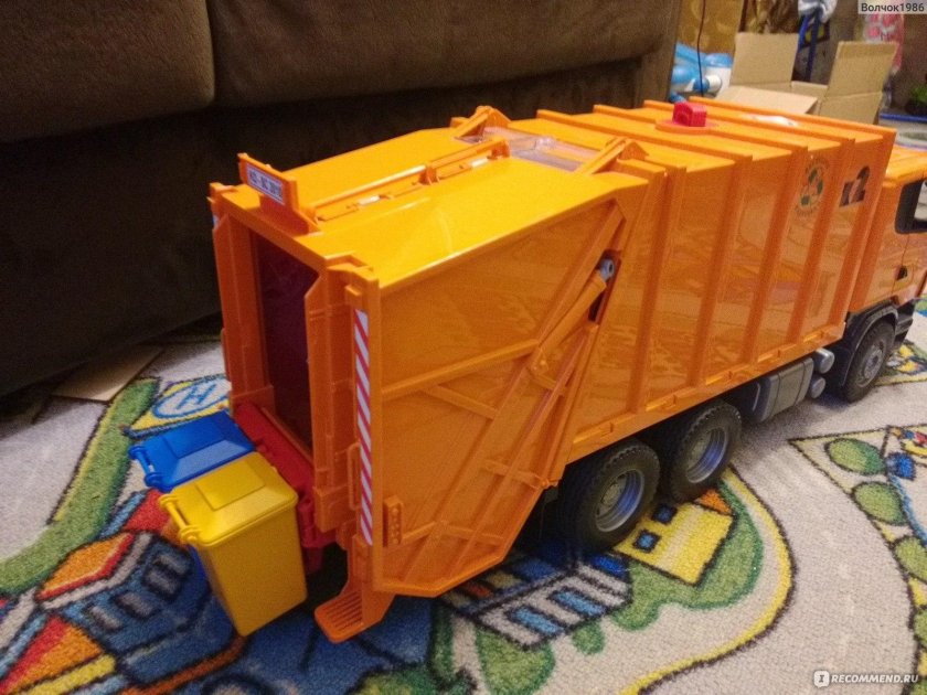 Мусоровоз Скания Брудер