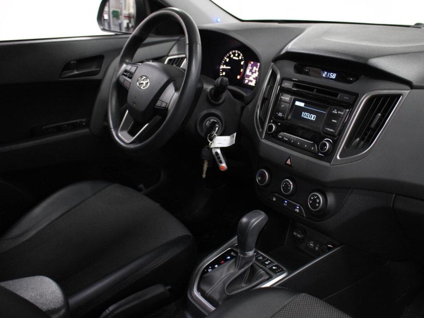Hyundai Creta 2 поколения салон