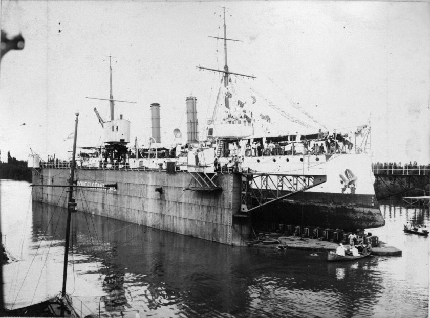 Дипломатия канонерок