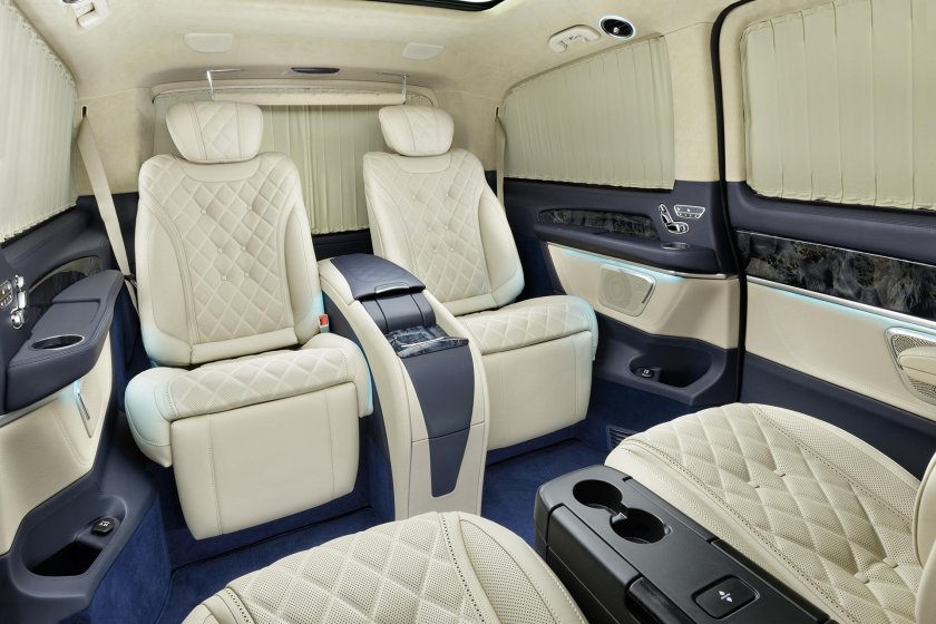 Кожаный салон v class