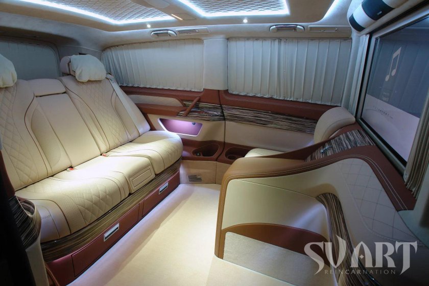 Мерседес v class с диваном