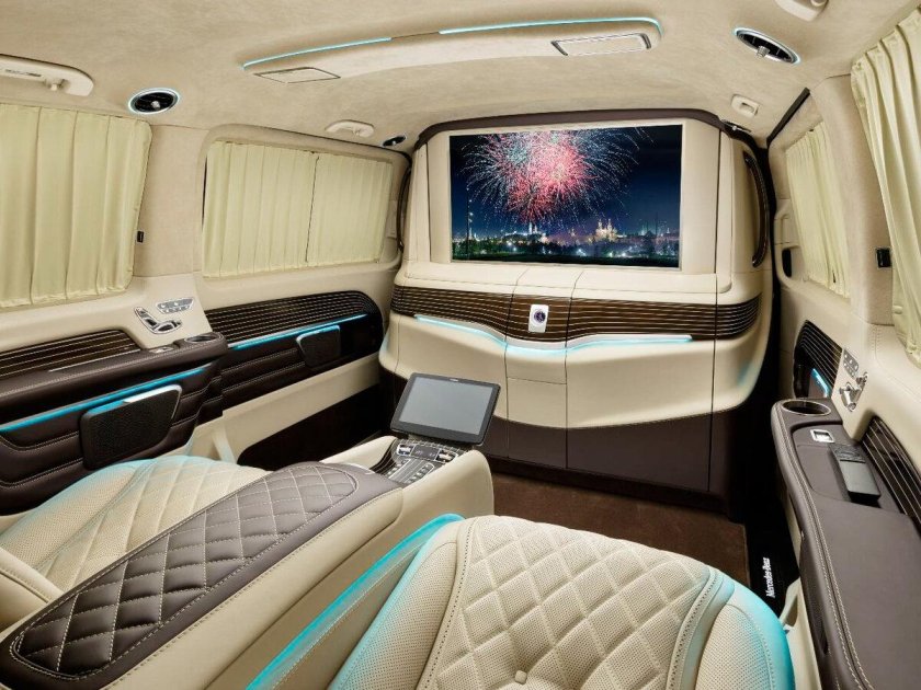 Mercedes Benz v class