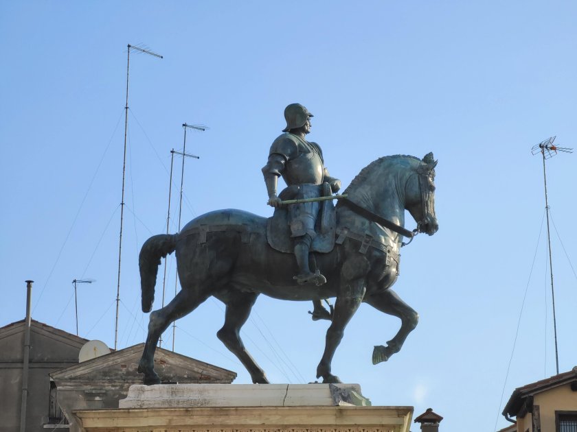 Статуя Бартоломео Коллеони