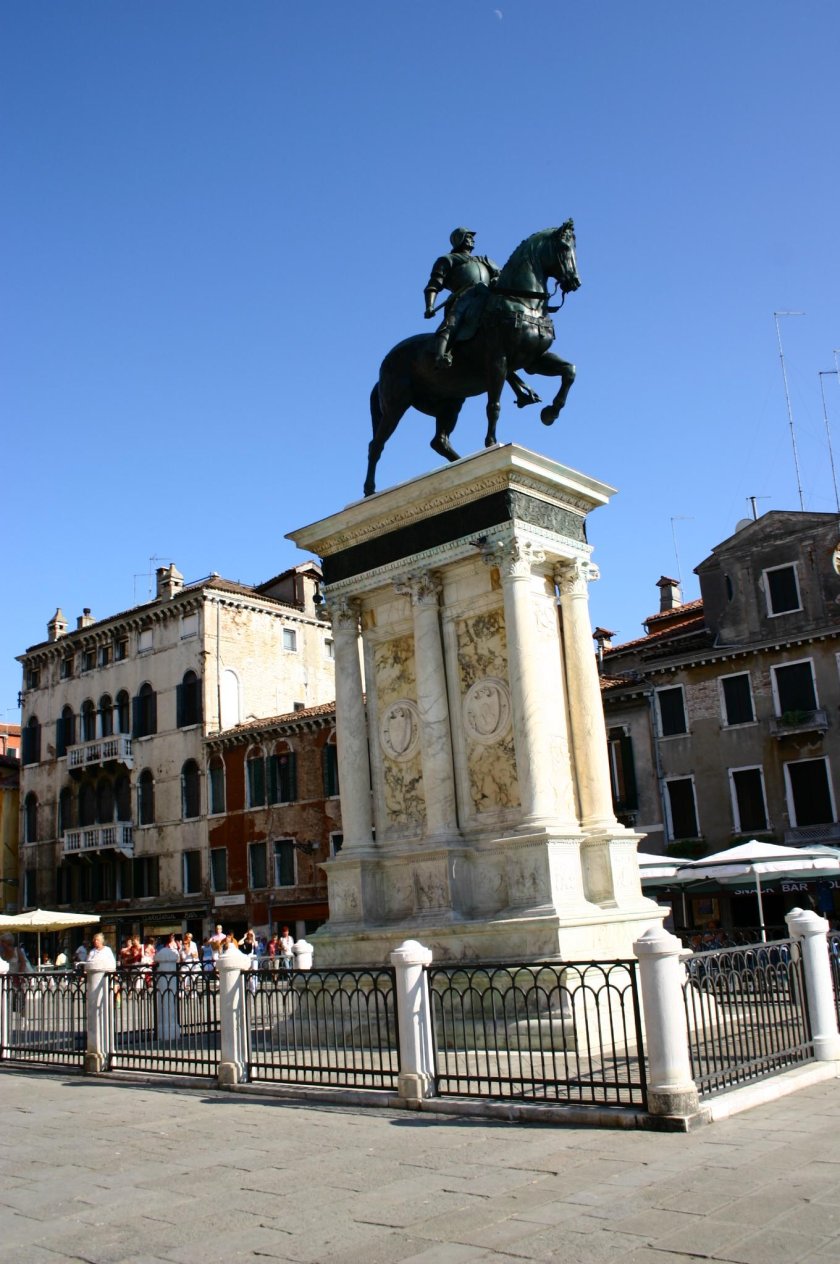 Статуя кондотьера Бартоломео Коллеони