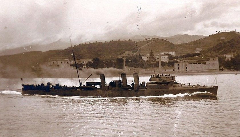 Итальянского эсминца берсальер