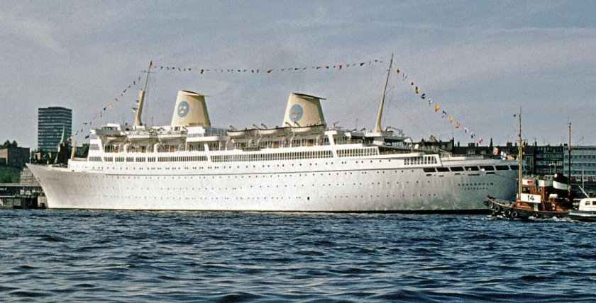 Hamburg America line ships