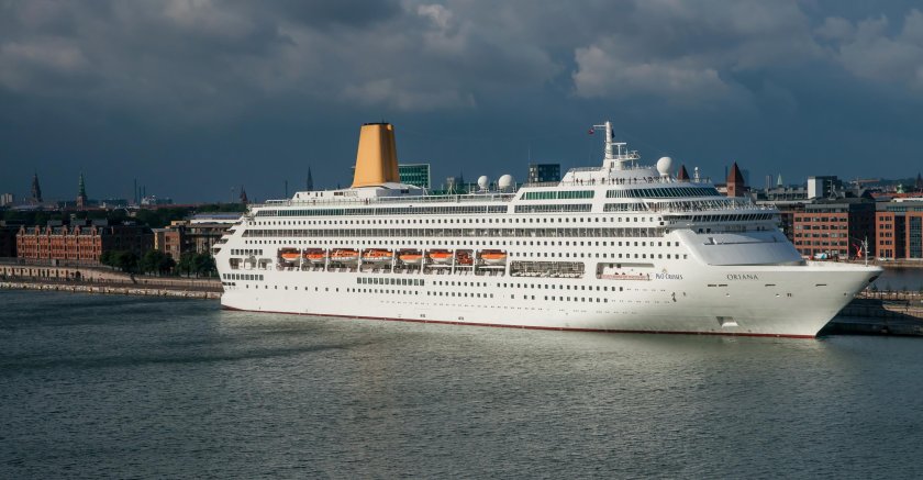 Круизный лайнер Дания