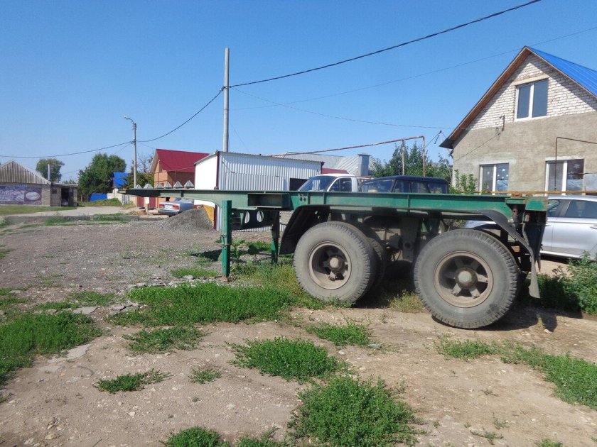 Полуприцеп ЧМЗАП контейнеровоз 99859