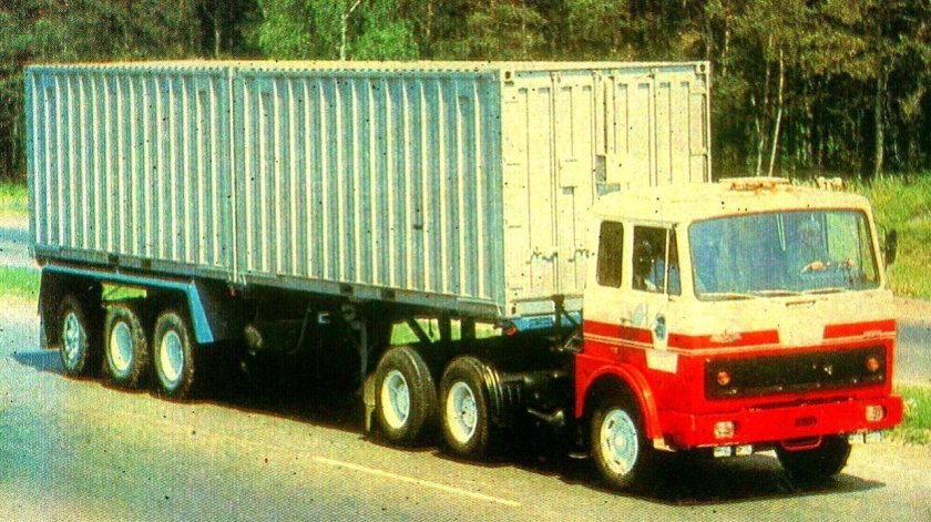 МАЗ 6422 контейнеровоз