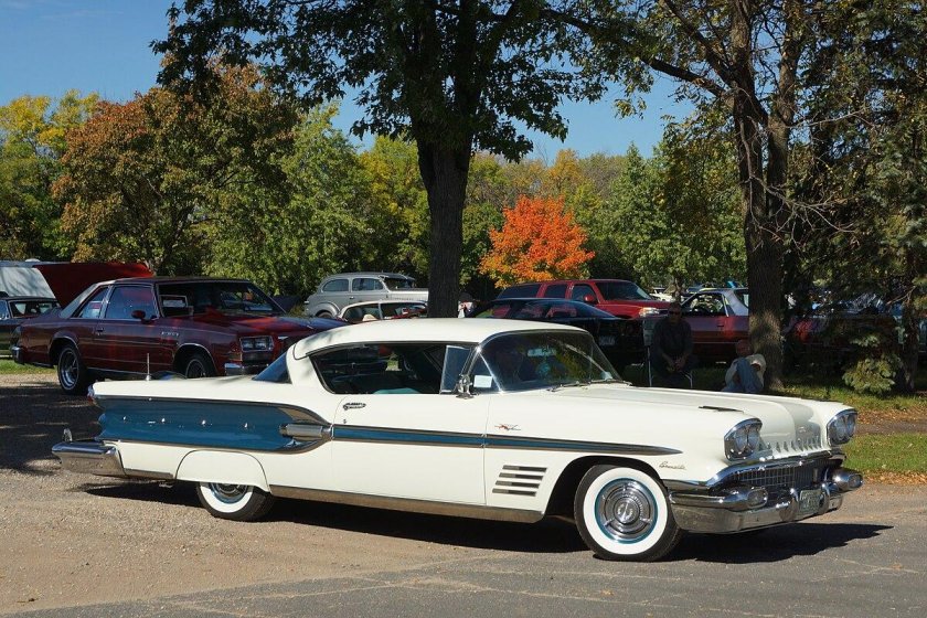 Понтиак Бонневиль 1958