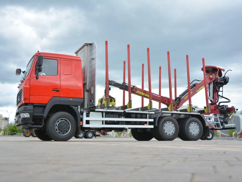 МАЗ лесовоз 631228