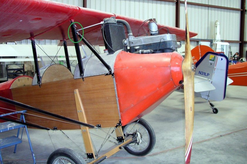 Парасоль самолет