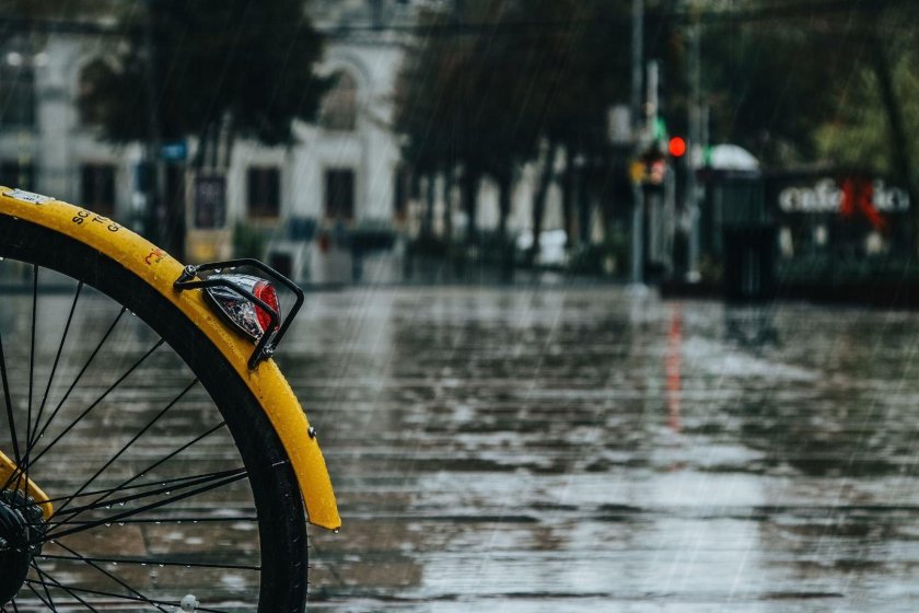 Велосипед дождь