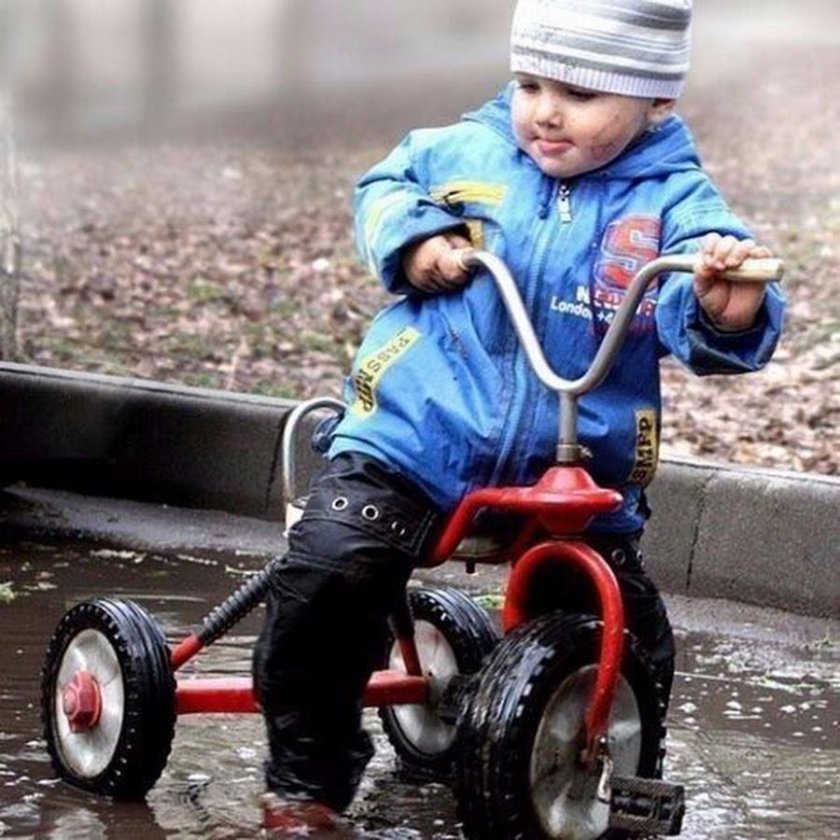 Трехколесный велосипед