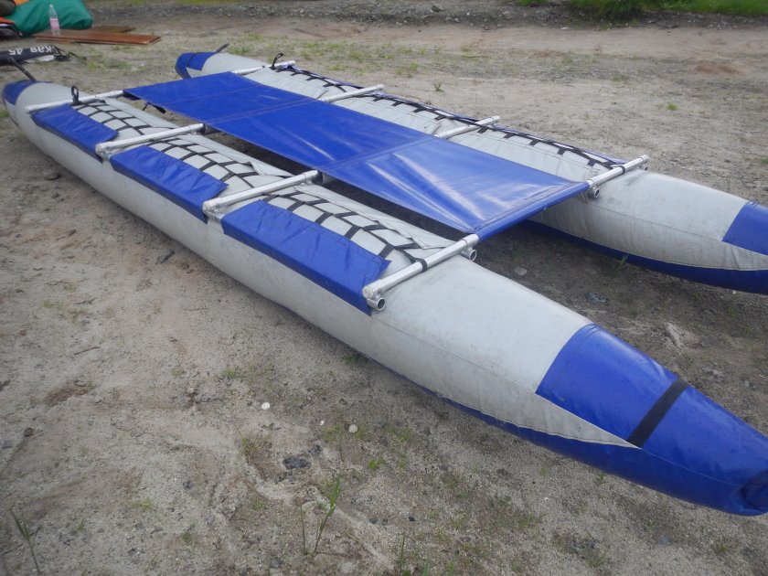 Катамаран Арго 6